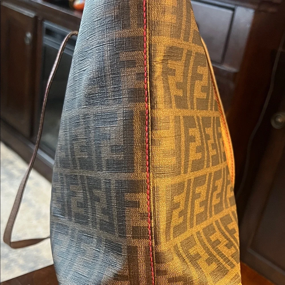 Authentic FENDI Brown/Black Coated Zucca Canvas Tote - Picture 4 of 16